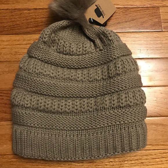 Winter knit hats with cozy lining - Picture 6 of 8